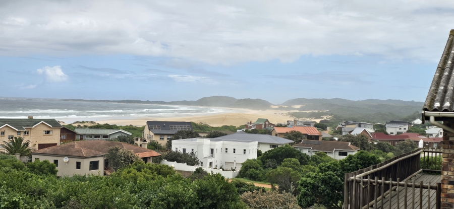 0 Bedroom Property for Sale in Oyster Bay Eastern Cape